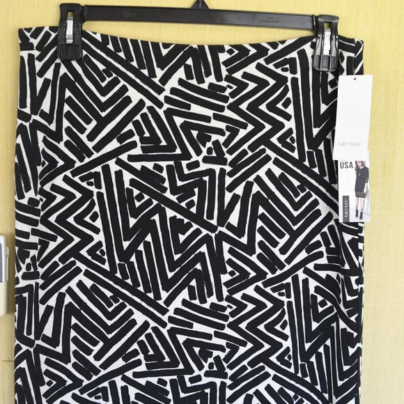 Karen Kane Black/White Stretch Knit Pencil Skirt, Size L, NEW NWT MSRP $78 - Picture 6 of 6